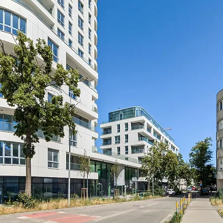 Na 15 Pietrze Z Widokiem Na Zatoke W Gdyni I Parkingiem By Renters * غدينيا