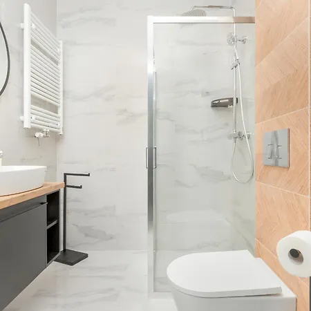 Na 15 Pietrze Z Widokiem Na Zatoke W Gdyni I Parkingiem By Renters Appartement Gdynia