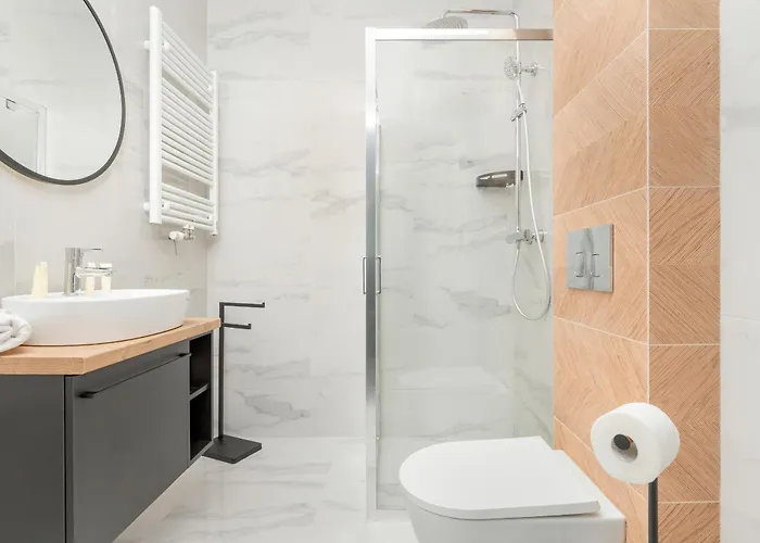 Na 15 Pietrze Z Widokiem Na Zatoke W Gdyni I Parkingiem By Renters Apartment Gdynia