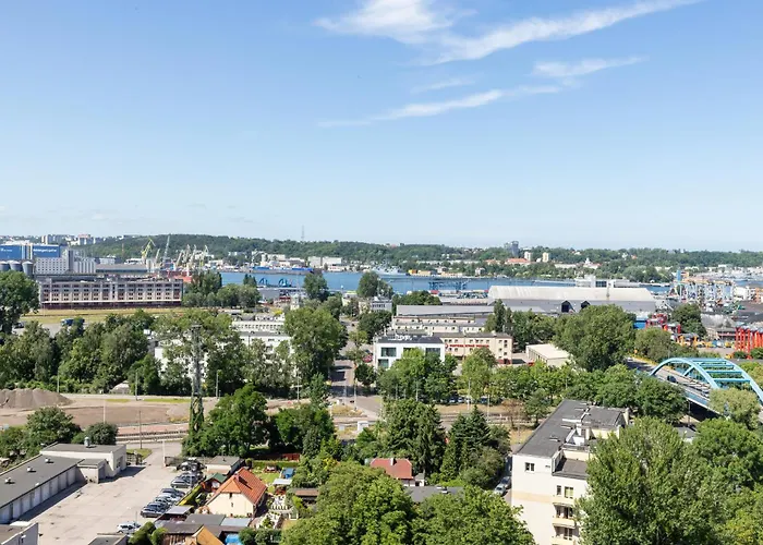 Na 15 Pietrze Z Widokiem Na Zatoke W Gdyni I Parkingiem By Renters * Gdynia